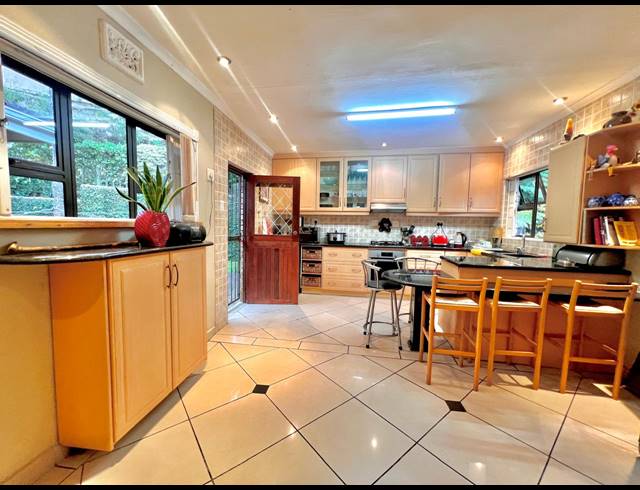 3 BEDROOM FREESTANDING FOR SALE IN FREELAND PARK